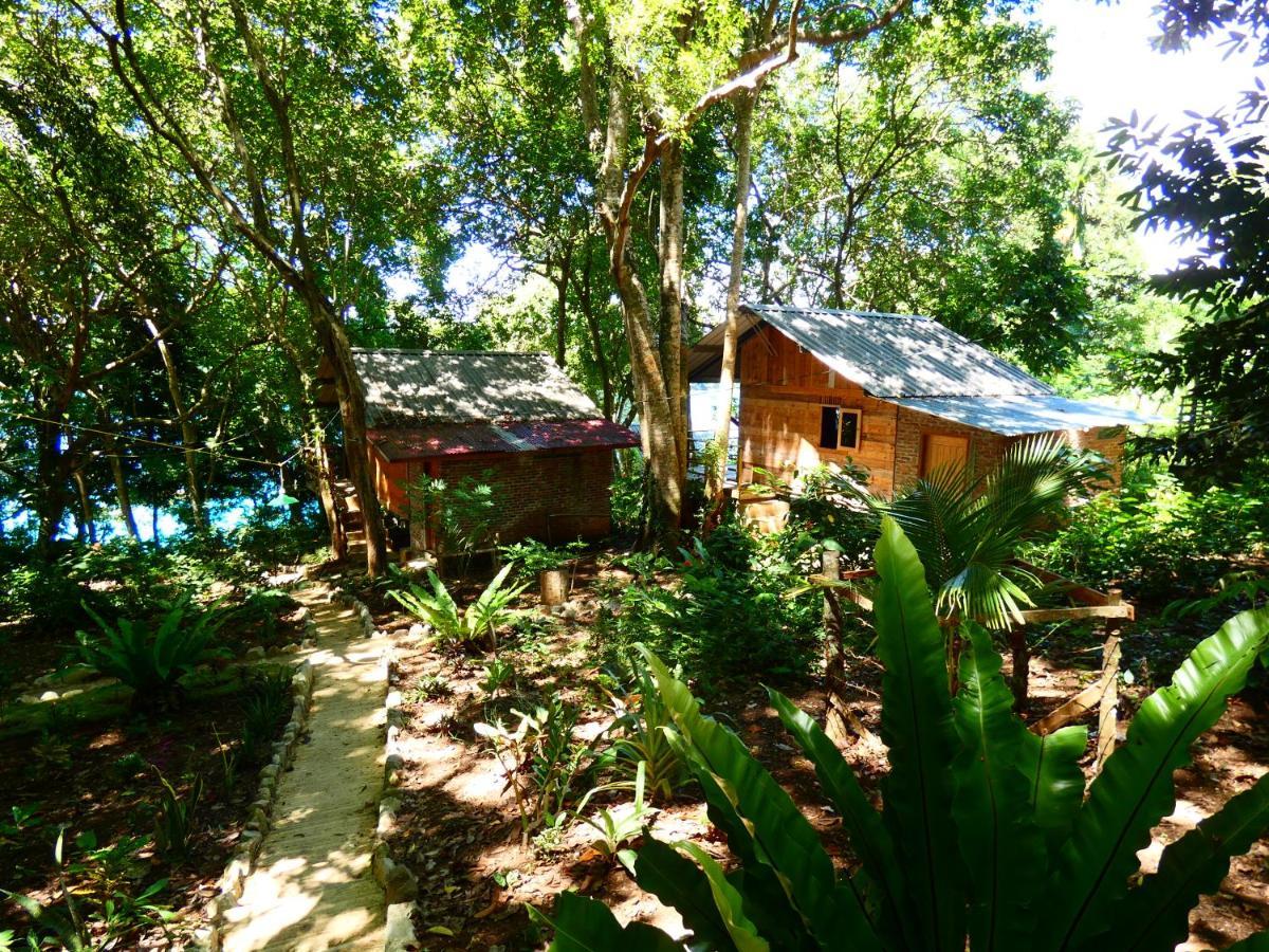 Santi Garden Bungalows Iboih ภายนอก รูปภาพ