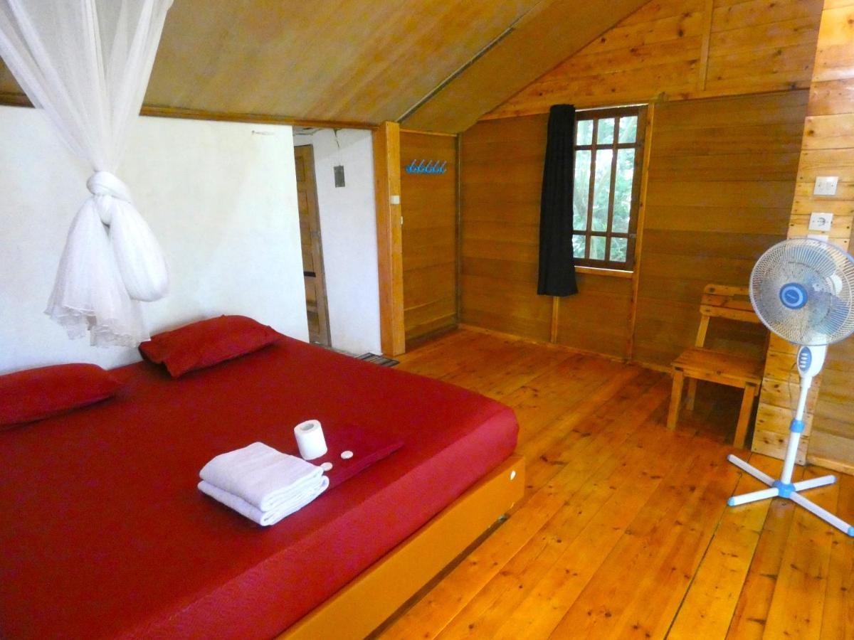 Santi Garden Bungalows Iboih ภายนอก รูปภาพ