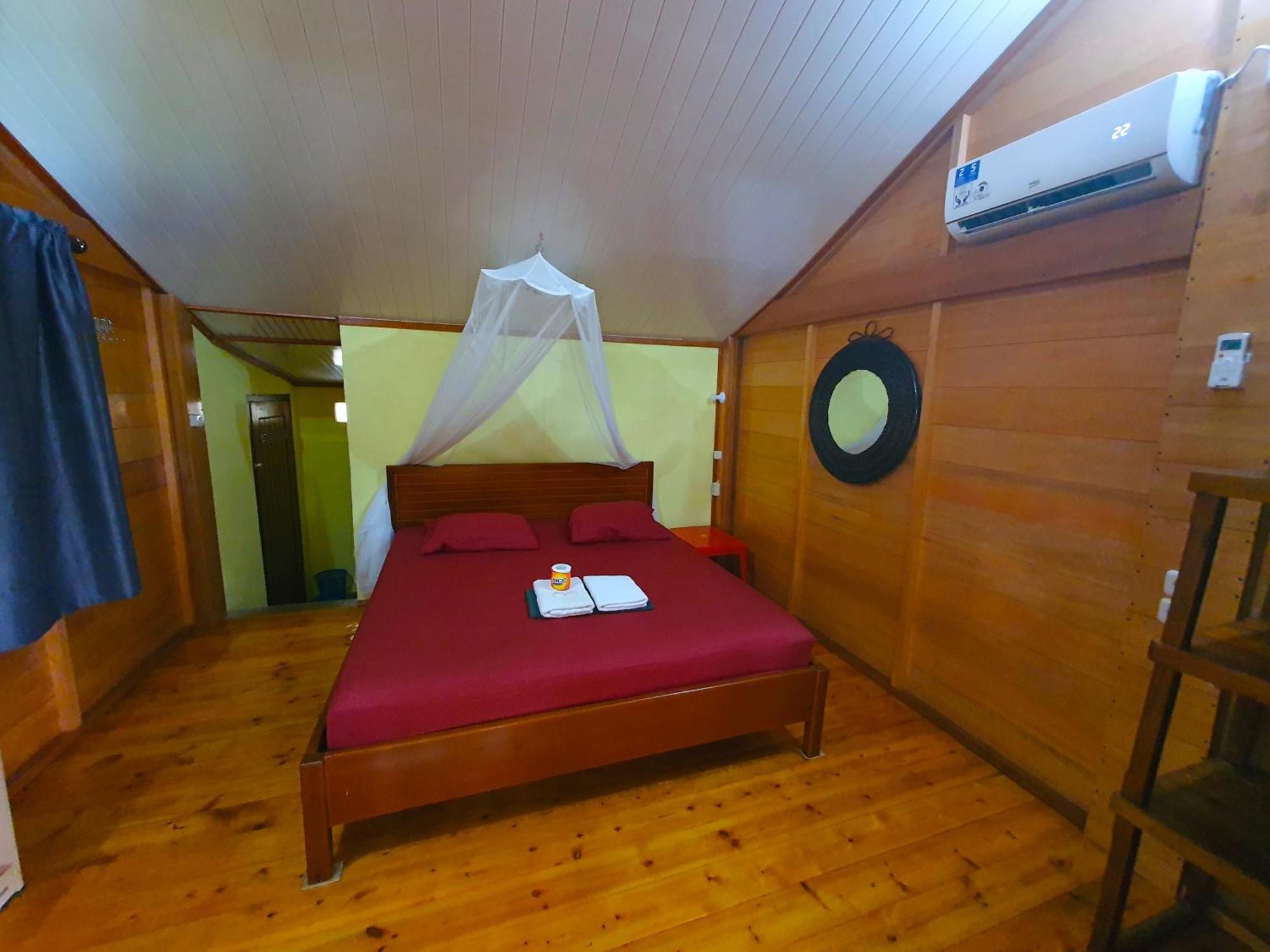 Santi Garden Bungalows Iboih ภายนอก รูปภาพ